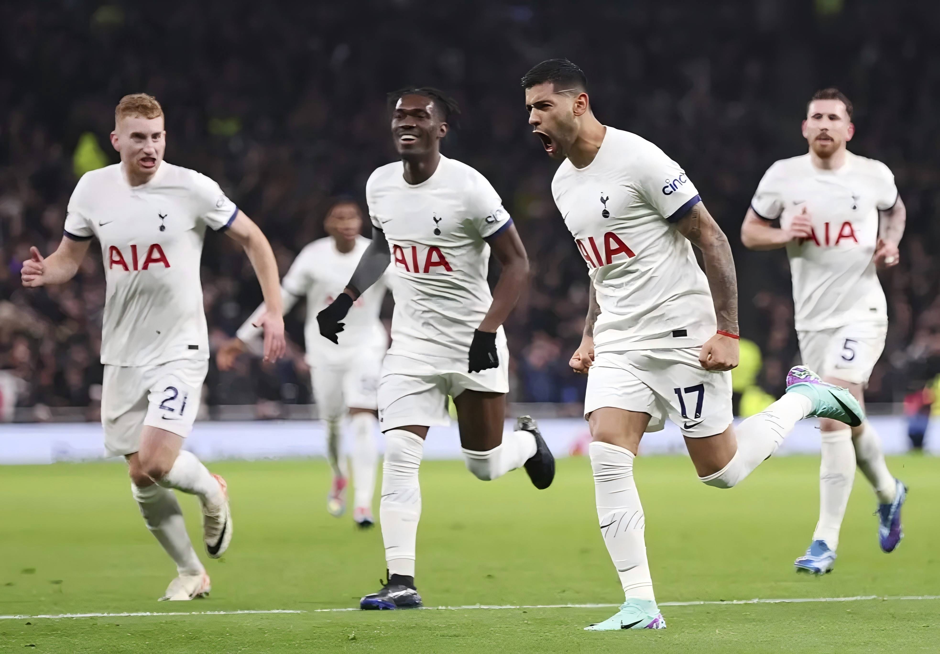 开云平台中国赛前拜仁慕尼黑篮板制胜集结日巴黎圣日耳曼再遭质疑，今晚埃因霍温备战欧超杯直接炸裂的简单介绍